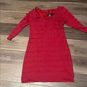 Max Studio Scarlet Long Sleeve Dress